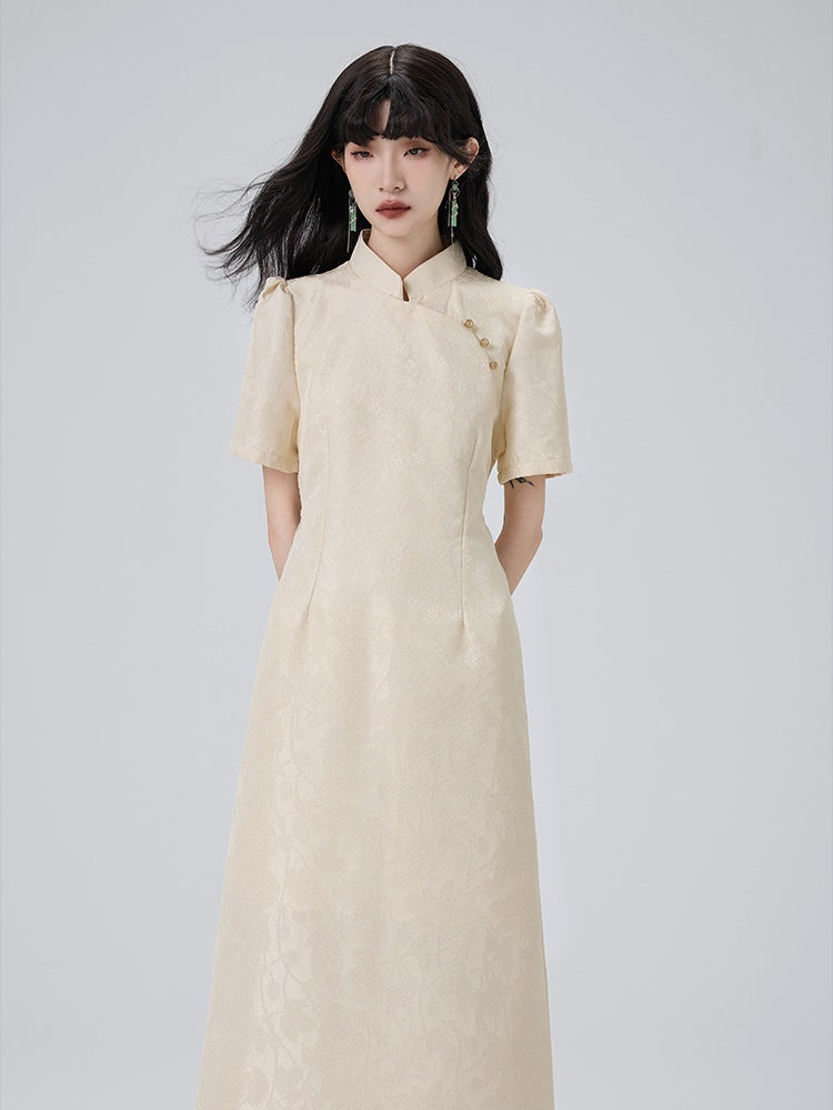 Short-sleeved Cheongsam Design Waist Dress