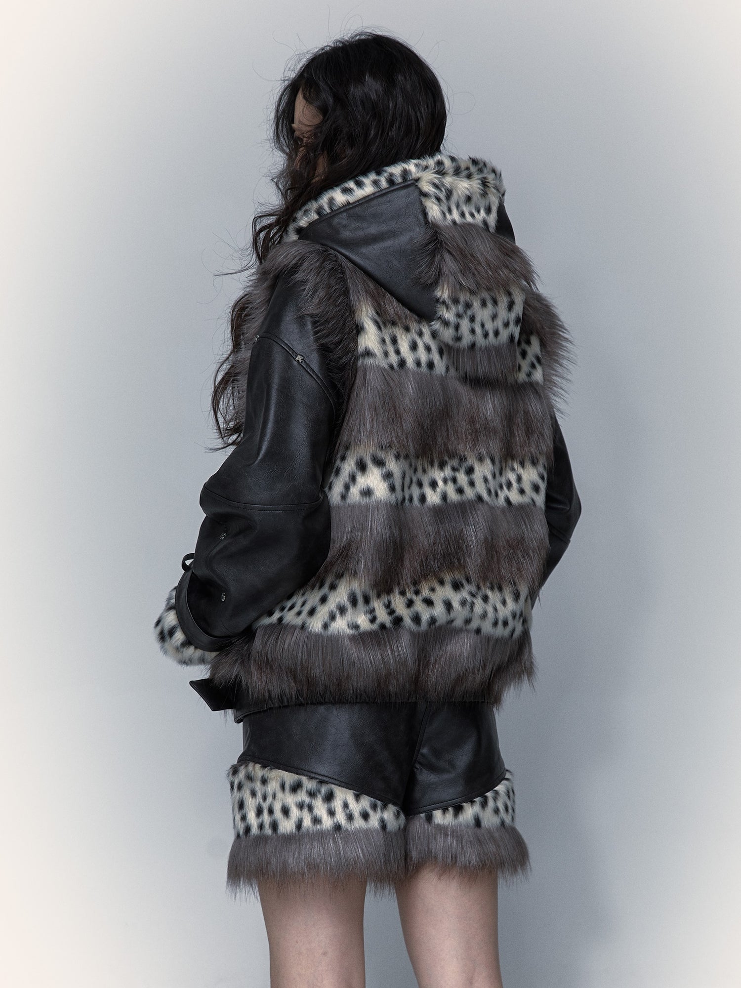 Removable Sleeve Hooded Leopard Print Eco-friendly Fur Jacket