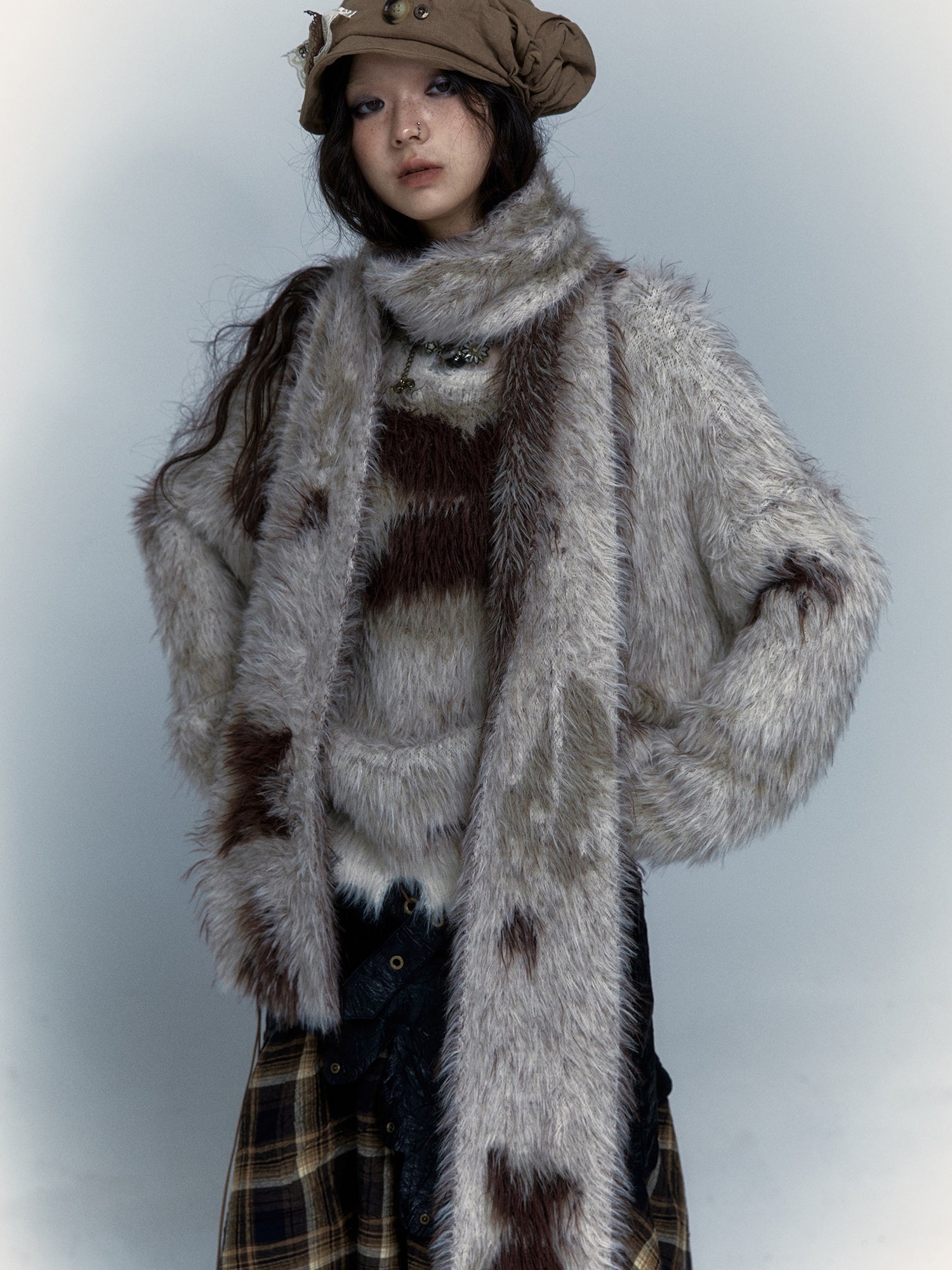 Jacquard Imitation Fur Muffler