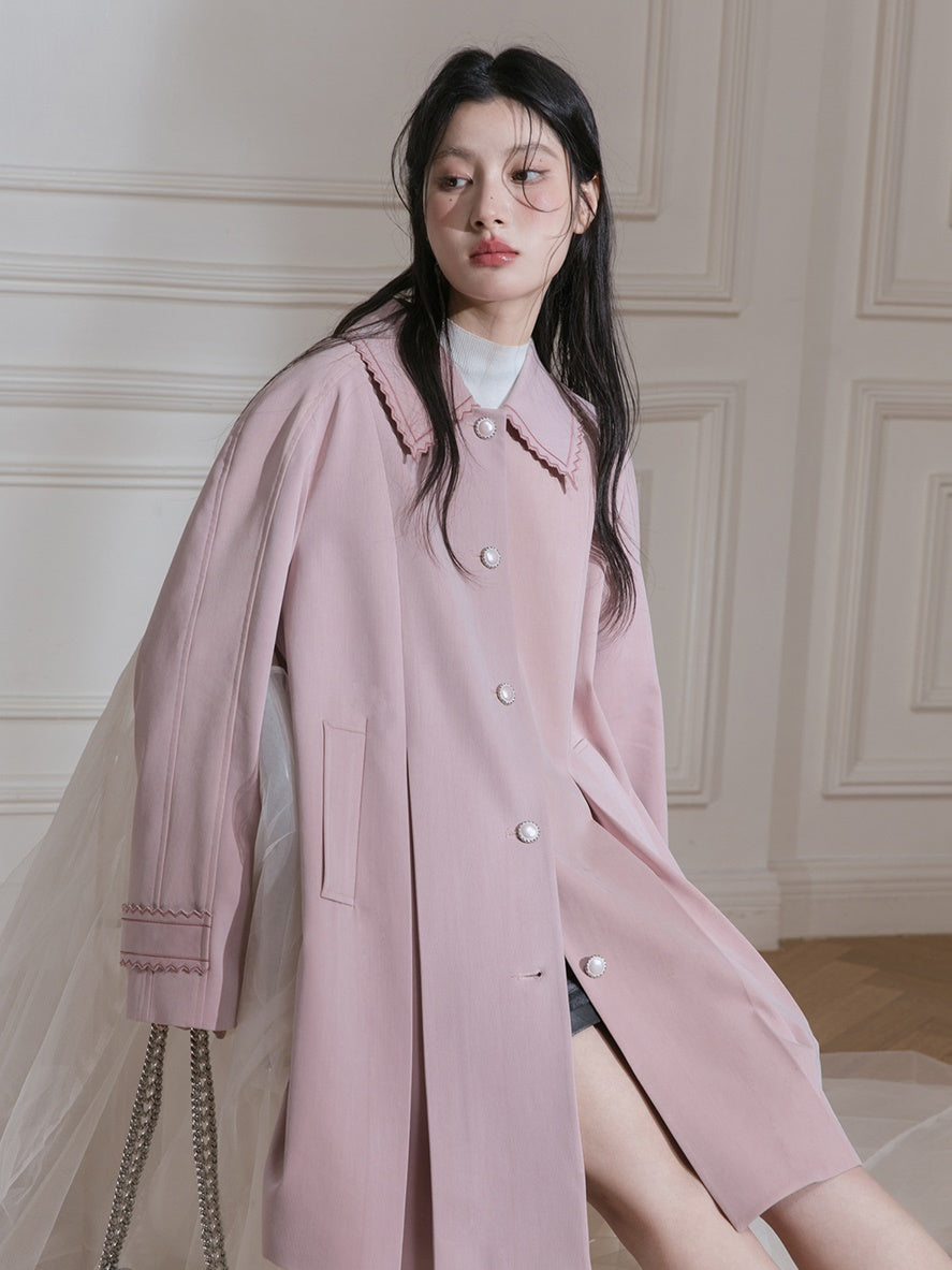 Contrasting Line Pleated A-shaped Coat