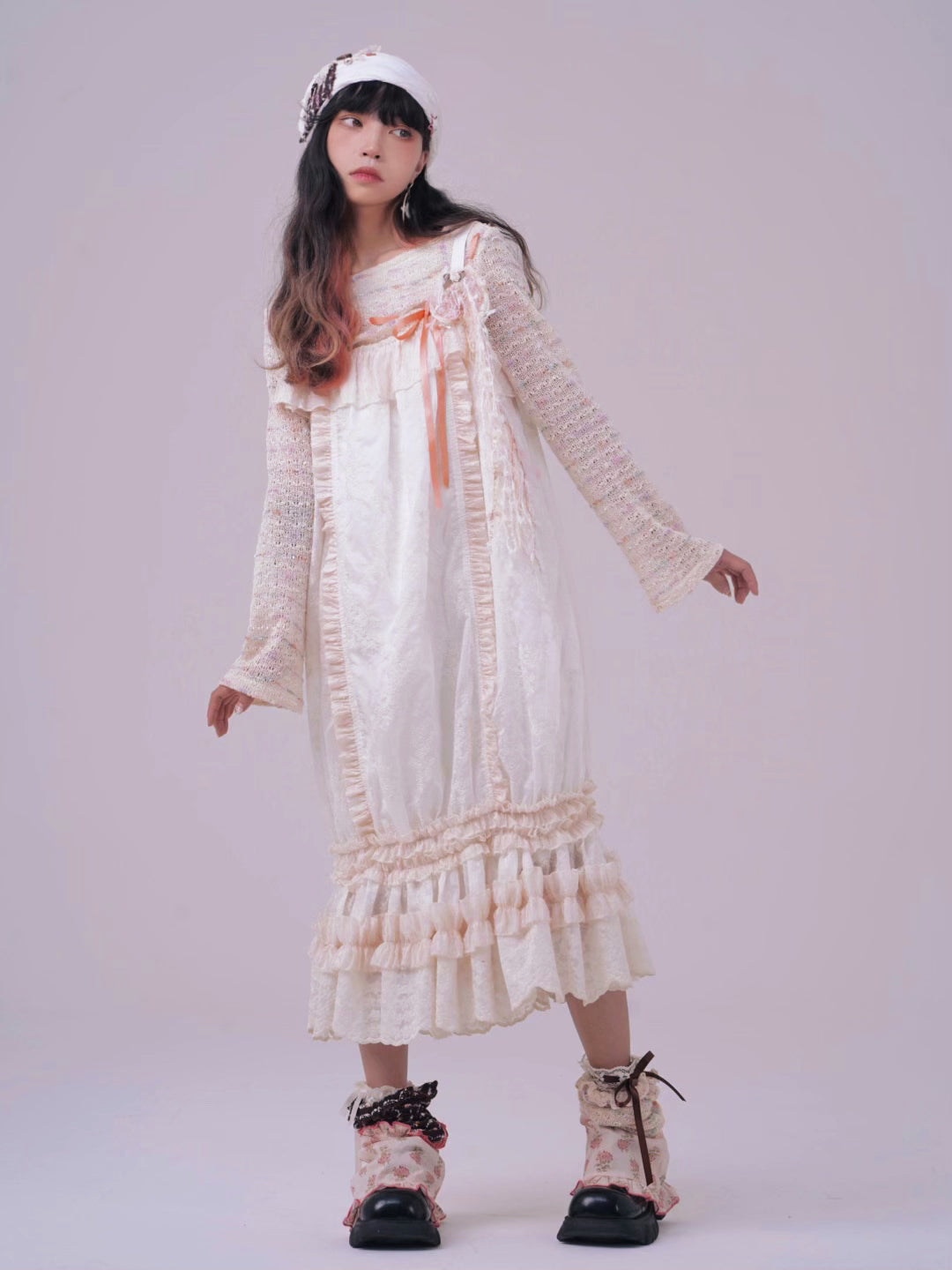 Loose Retro Pleated Lace Embroidered Dress