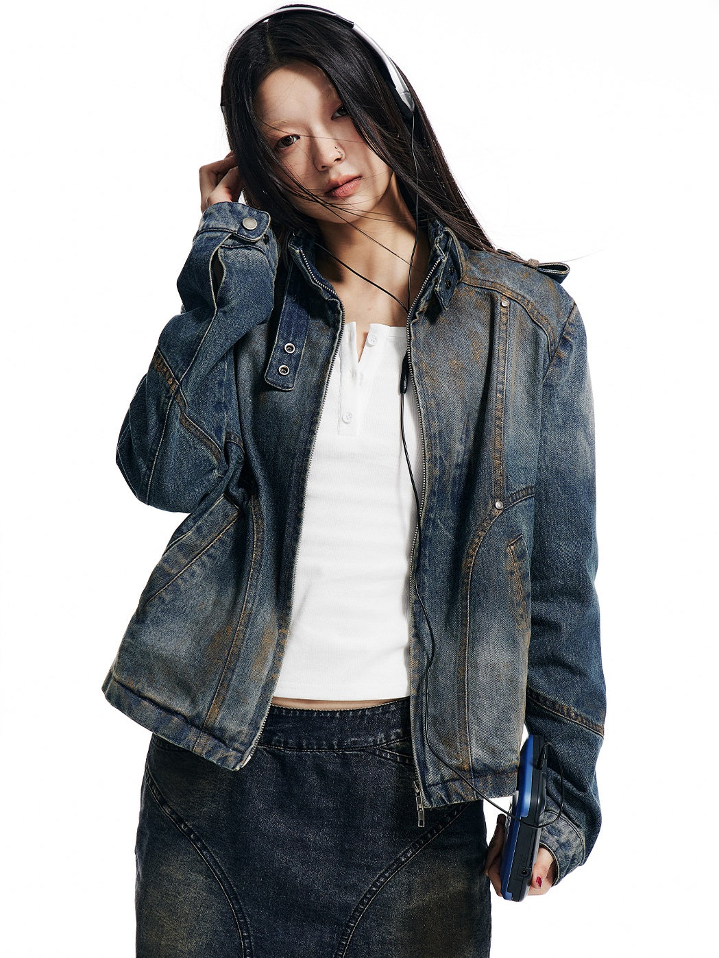 Gold-brushed Slim-fitting Stand-Collar Denim Short Jacket