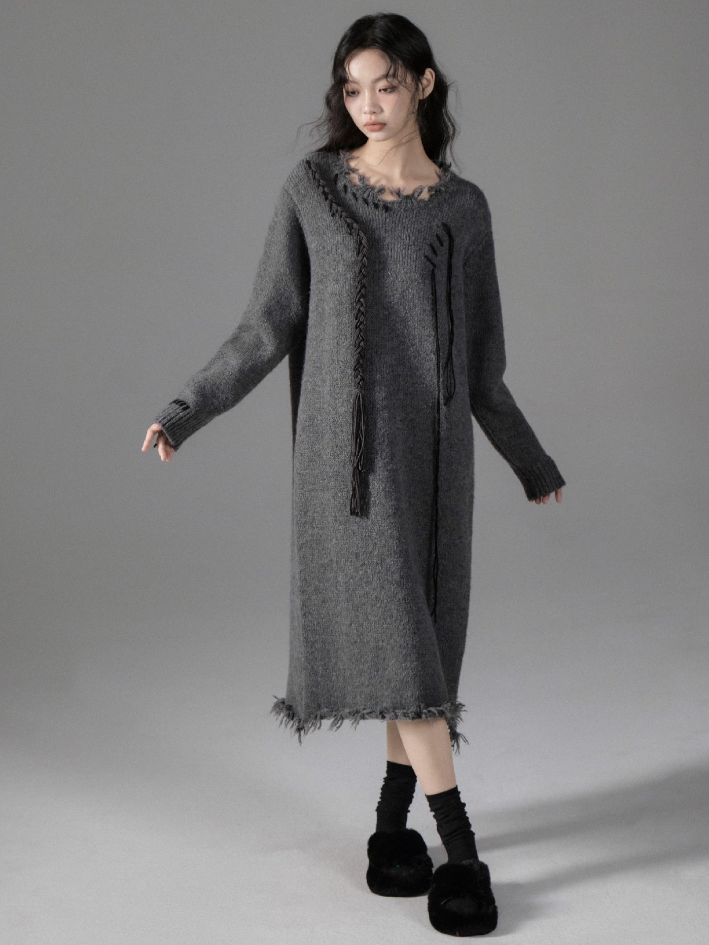 Twist Accent Loose Mid-Length Knitted Dress