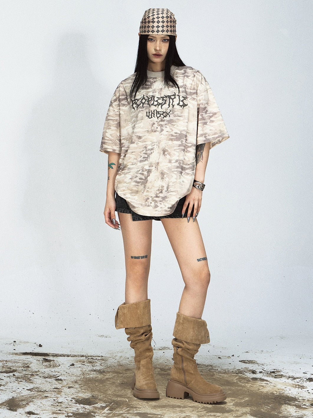 Camouflage Punk Letter Distressed Washed T-shirt