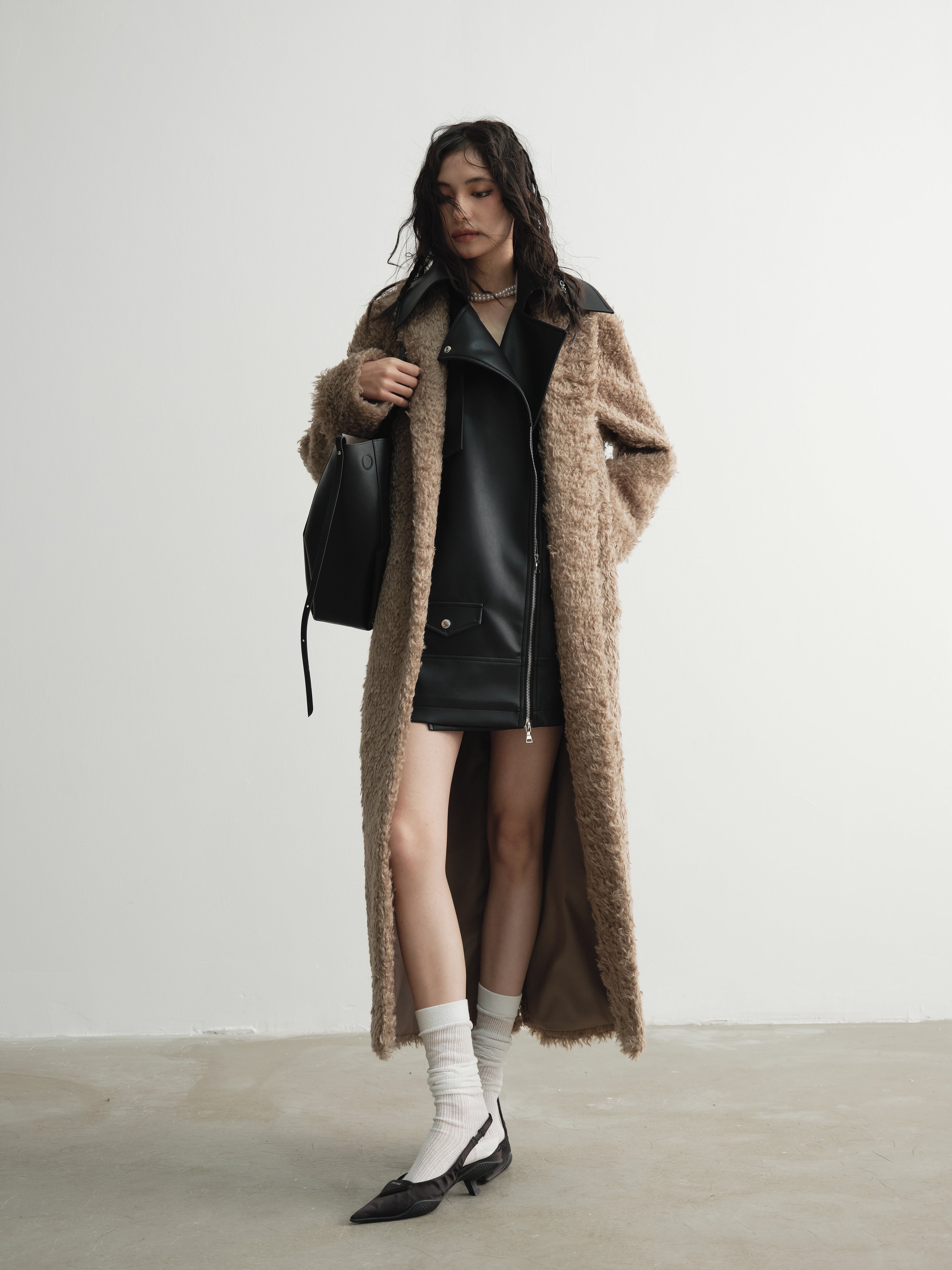 Faux manteau long en cuir PU en deux pièces épissé