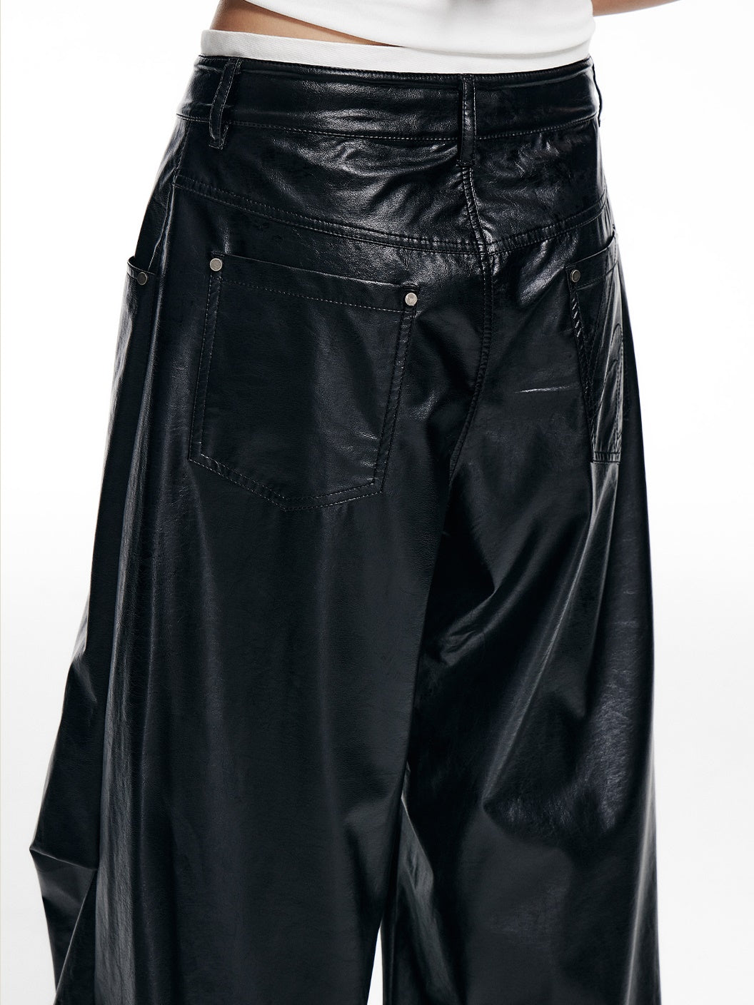 Oil Leather Street Wide-leg Trousers