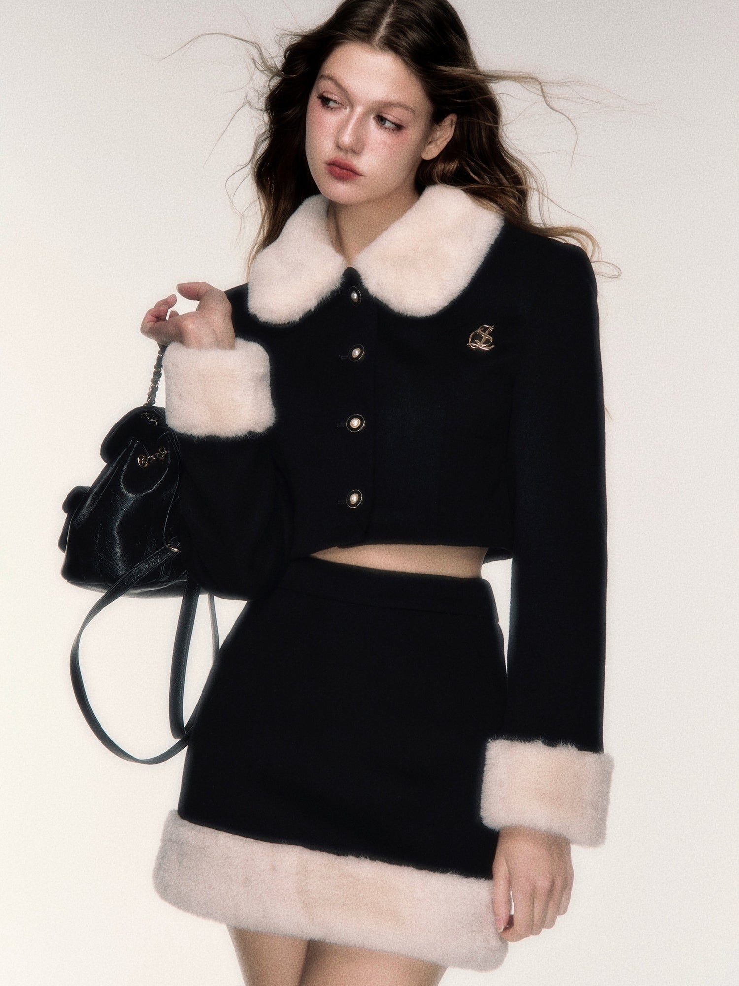 Fur Collar Short Jacket ＆ Fur Stitch Mini Skirt