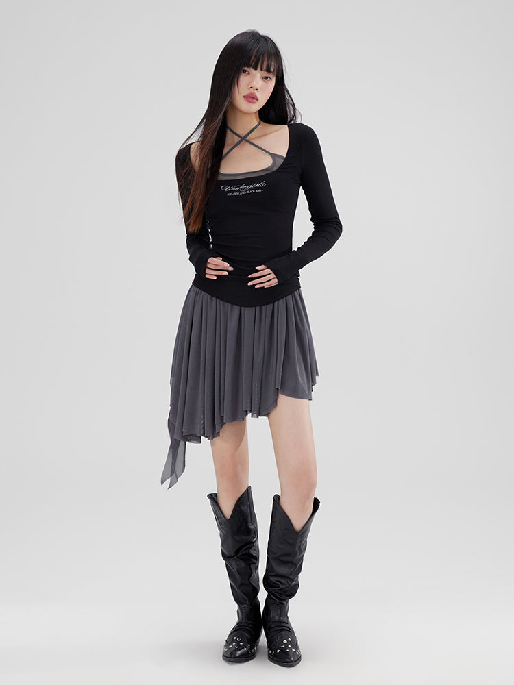 Halter-Neck Tight Fake-Layered Curve Bi-Color Casua Knit