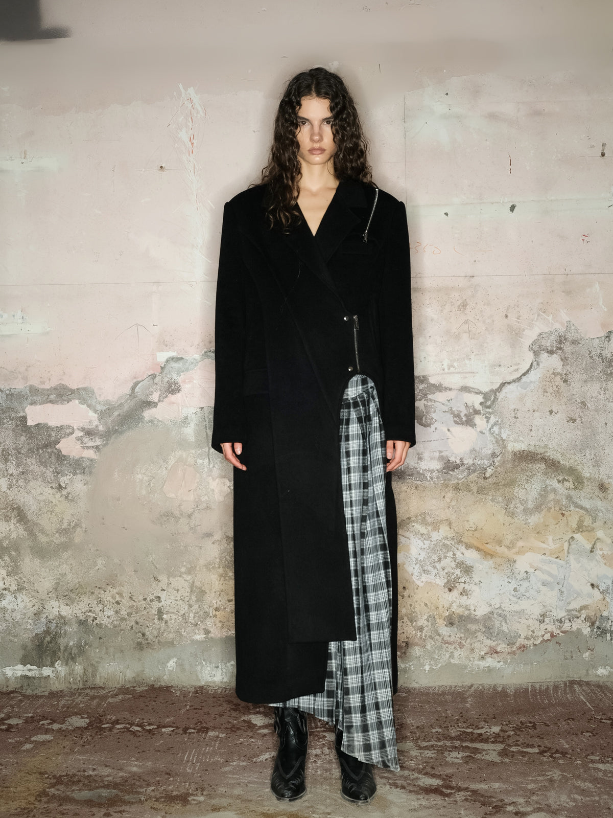 Wool Nichi Asymmetry Long-Coat