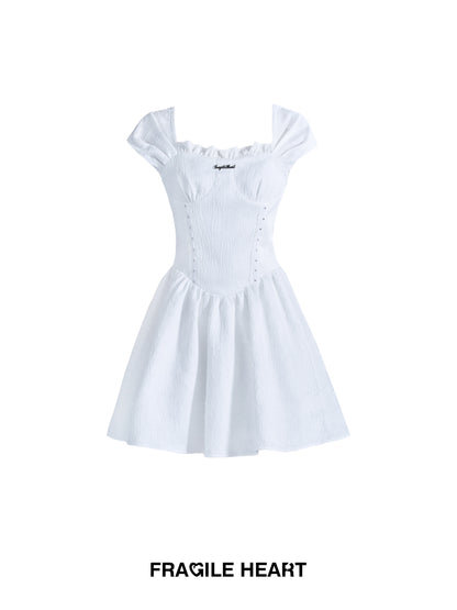 Wrinkled Frill French-Sleeve Fluffily One-Piece