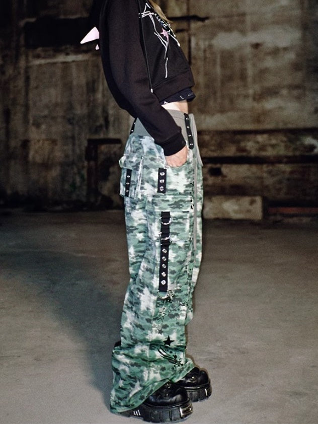 Camouflage Spray-printed Jeans