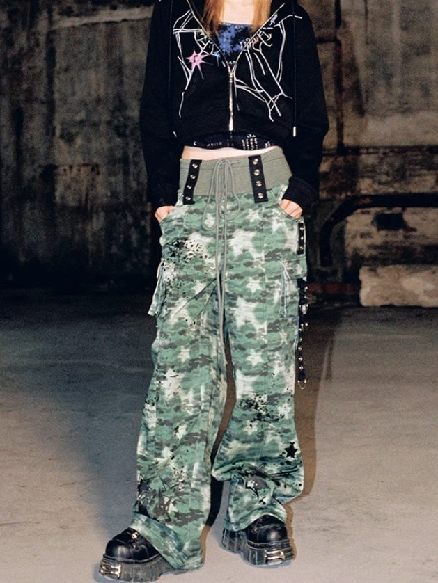 Camouflage Spray-printed Jeans