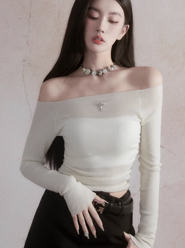 Off-shoulder Knitted Bottoming T-shirt