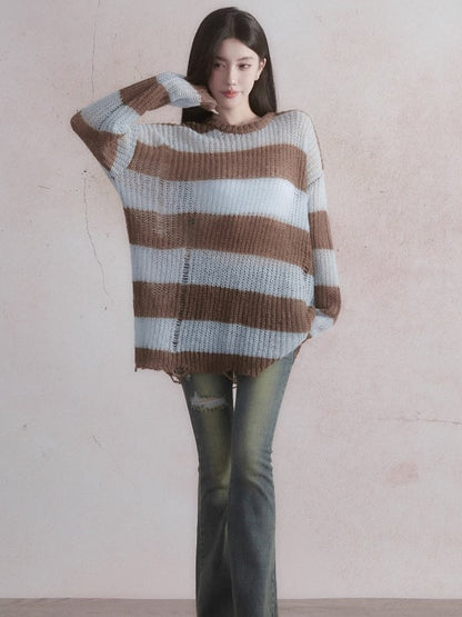 Lazy Ripped Hole Border Sweater