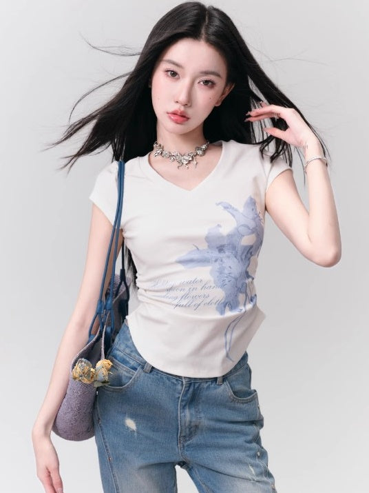 Flower Print V-neck Slim Fit T-shirt