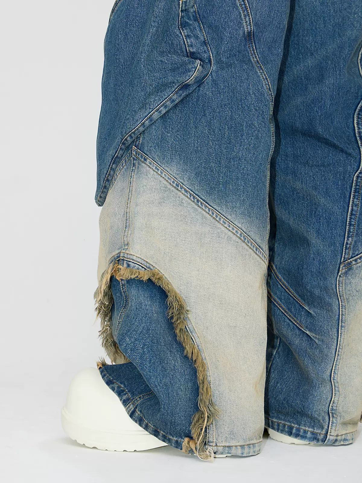 Special-shaped Structure Pocket Bleached Dyed Loose Jeans