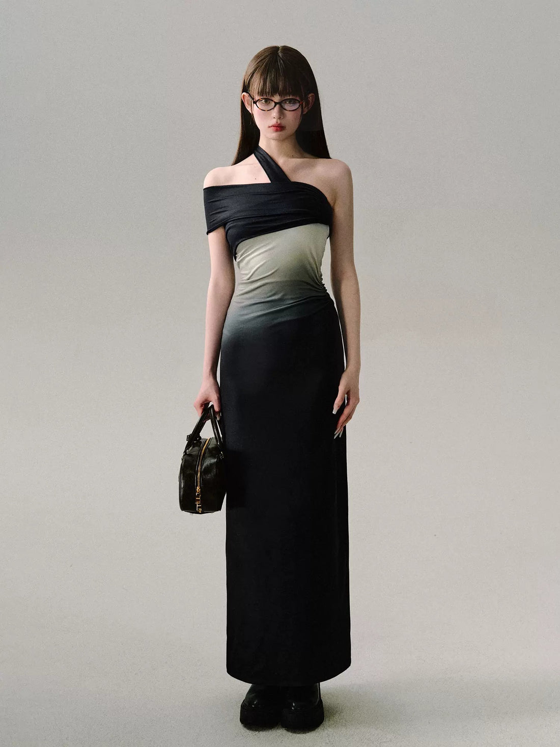 Gradient Oblique Shoulder Pleated Dress