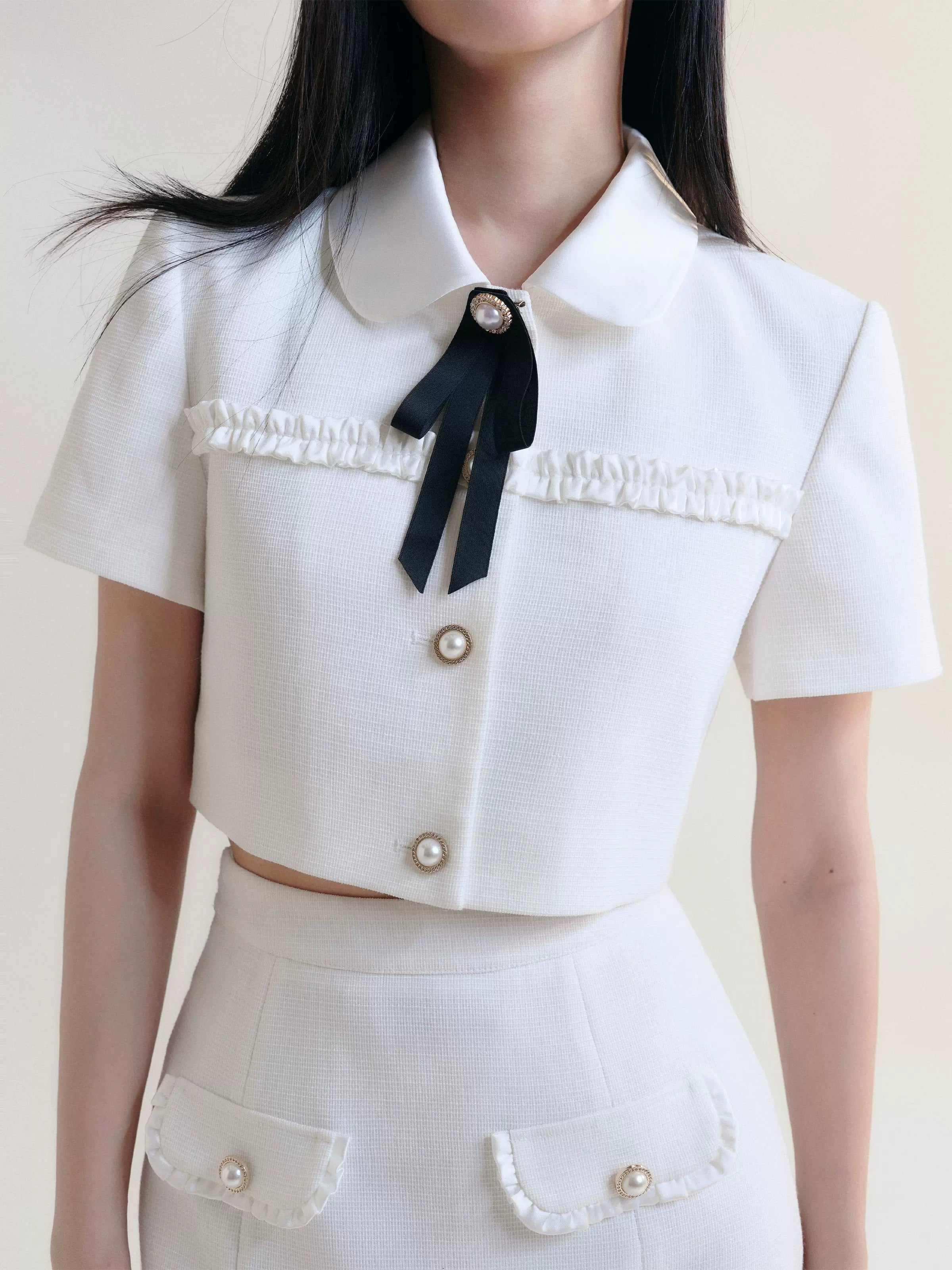 Ribbon Short Sleeve Cropped Jacket ＆ Pleated Frill Mini Skirt