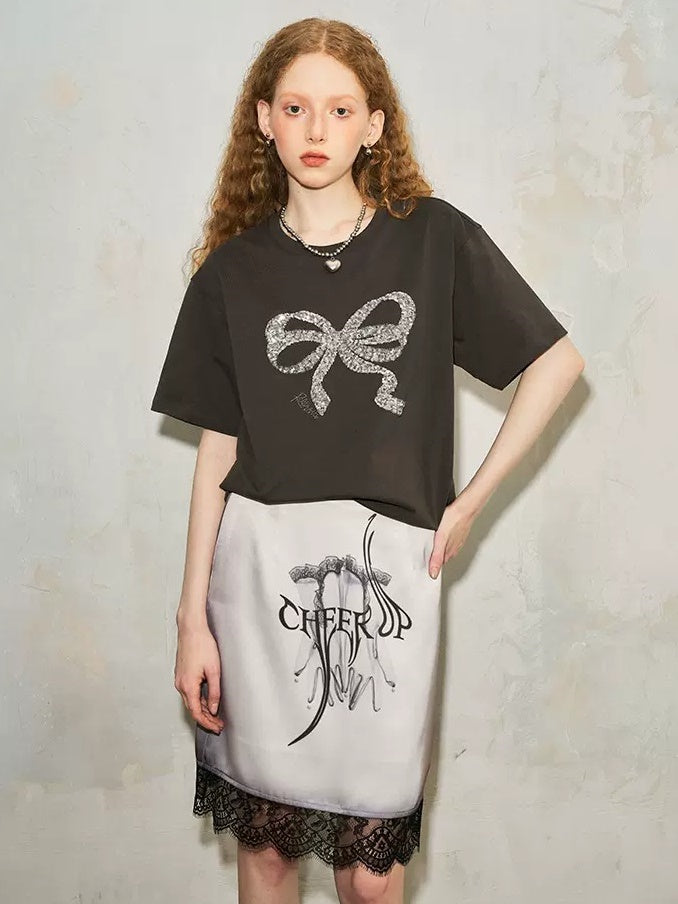 Sequin Bow Embroidery Loose T-shirt