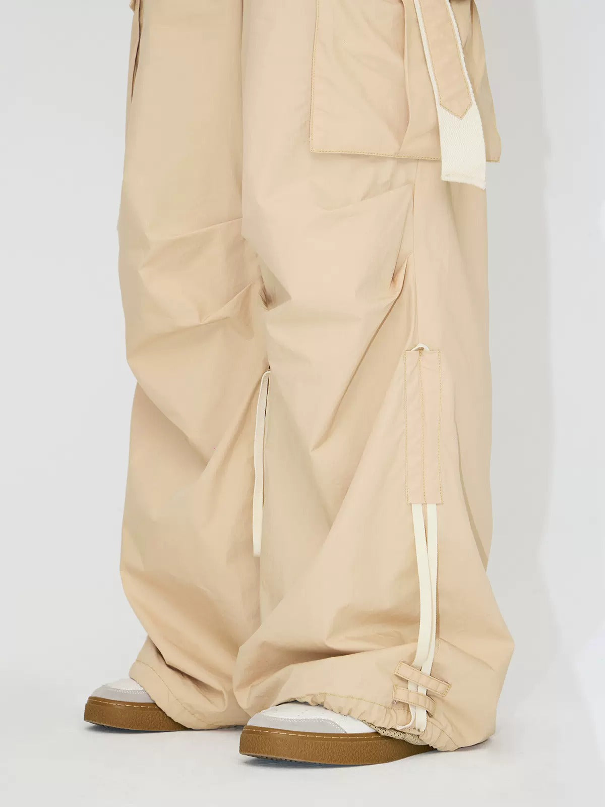 Drawstrings Color Matching Knee Pleated Loose Parachute Pants