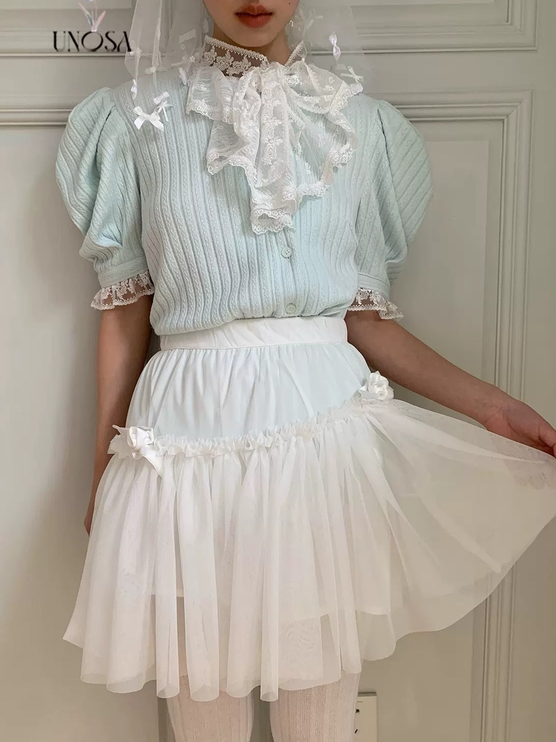 Three-dimensional Flower Layered Mesh Skirt