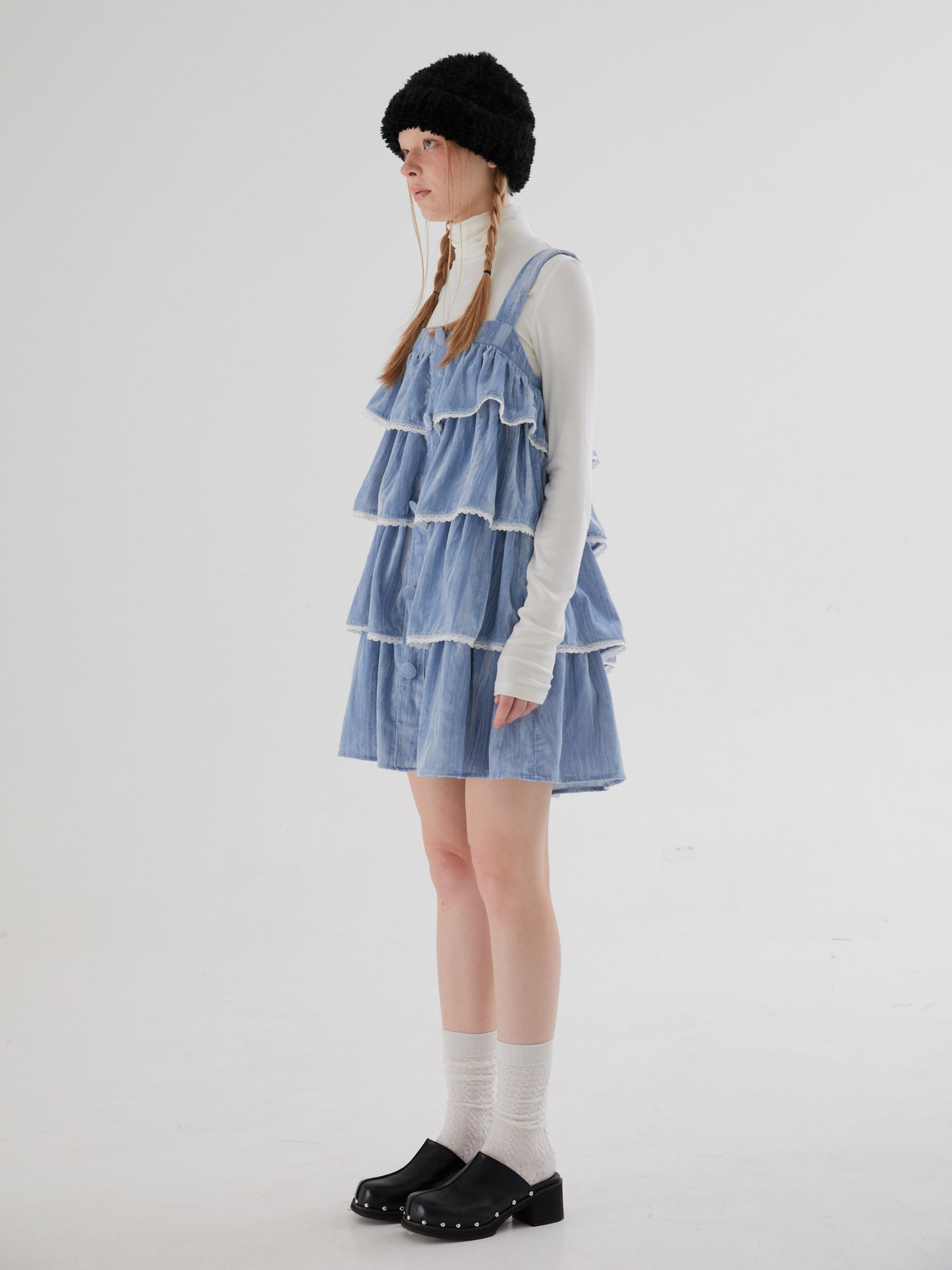 Velvet Cake Suspender Skirt