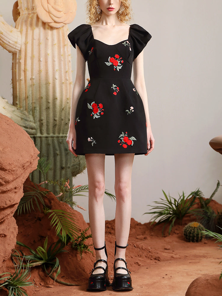 Embroidery Flower Back-open Elegant One-piece Dress