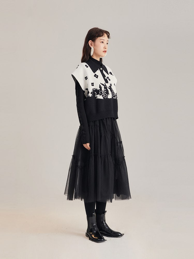 Rabbit Silhouette Flower Retro Polo-neck Knit