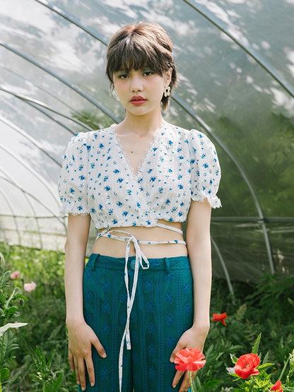 Flower Lace Puff-sleeve Short Blouse