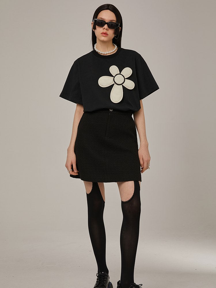 THREE-DIMENSIONAL FLOWER T-SHIRT CUTSEW