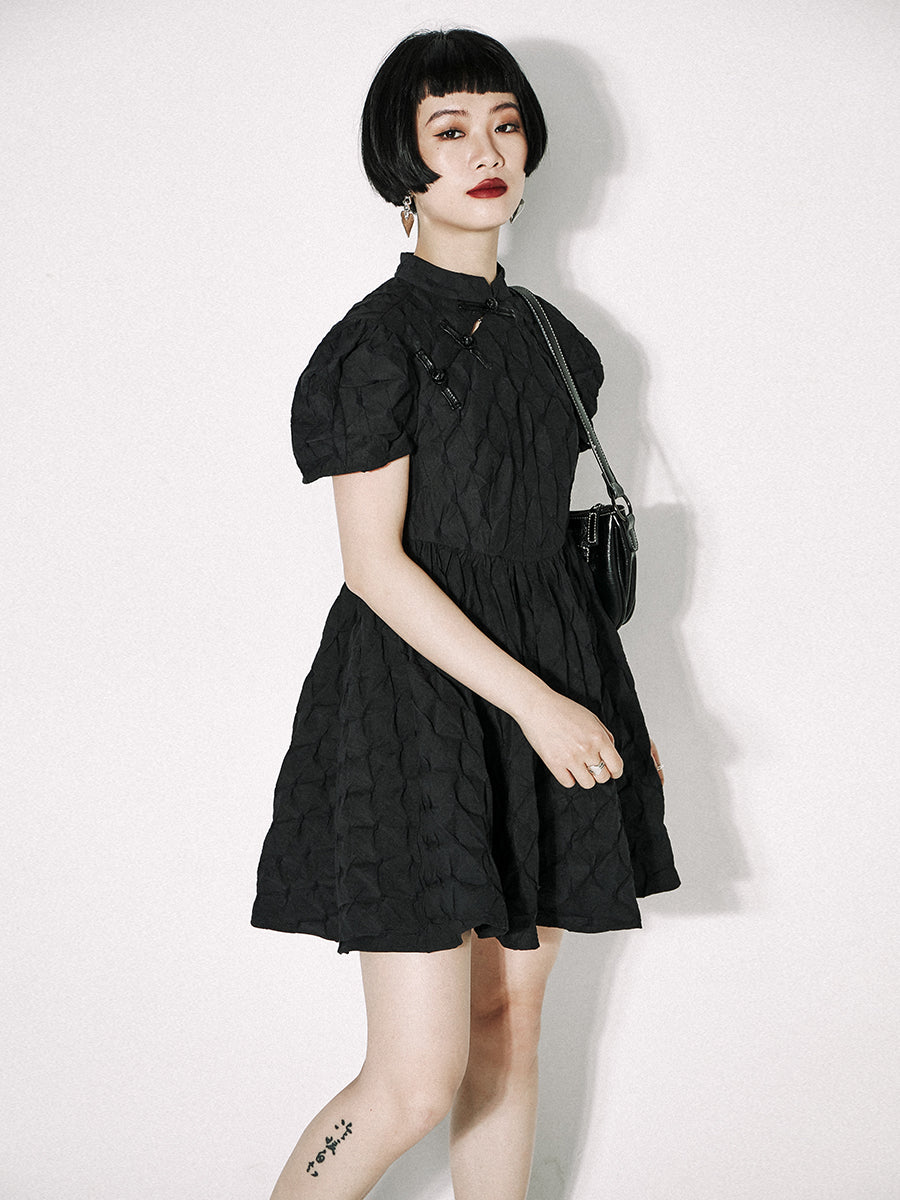 Embroidery Puff-sleeve Short One-piece