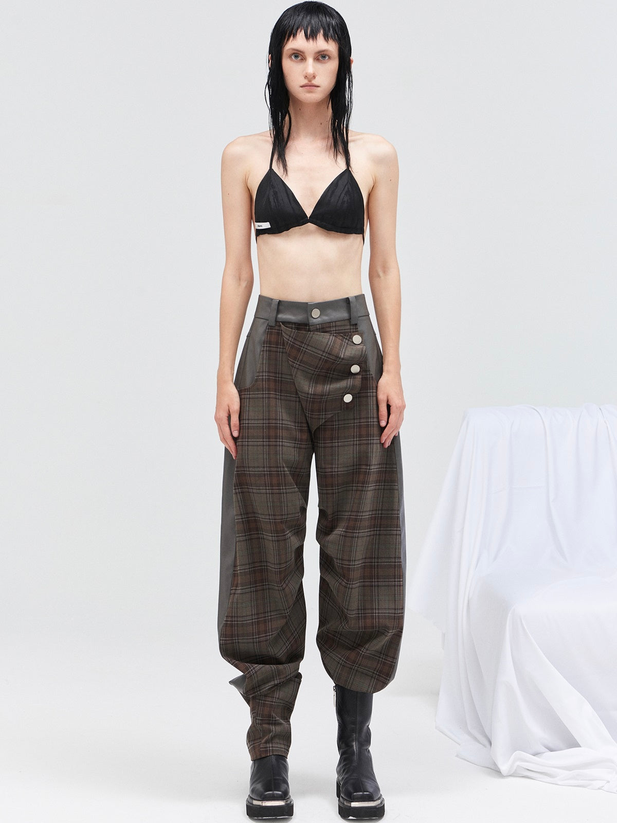 Nichi Plaid Casual Jogger-Pants