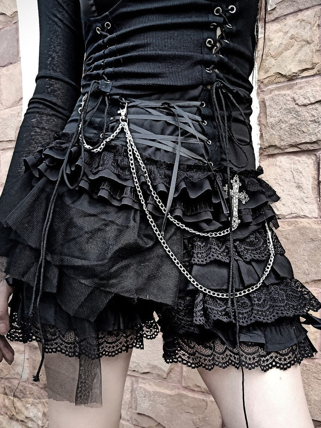 Gothic Lace Chain Short-Pants