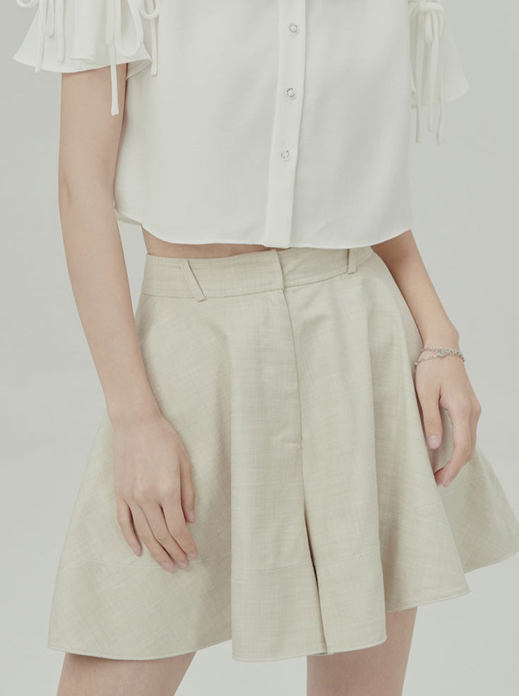 Natural Flare Simple Short Pants