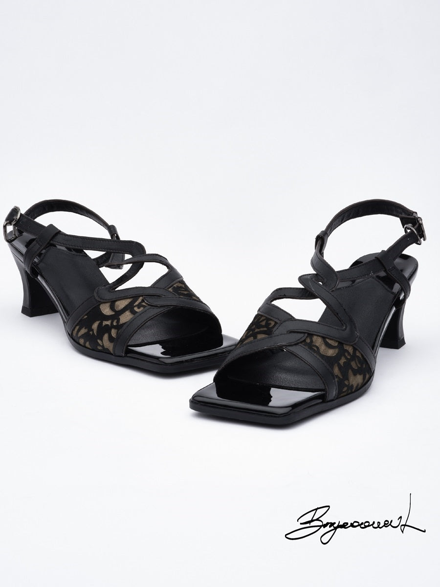 Elegante Quadrik-Sandalen mit niedriger Heel