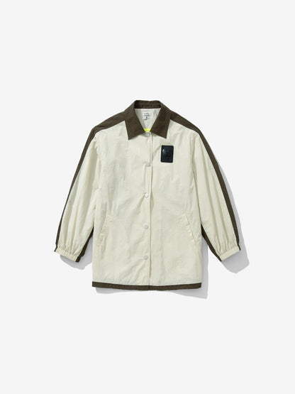 Lässiger bescheidener Apple -Charakter Blouson