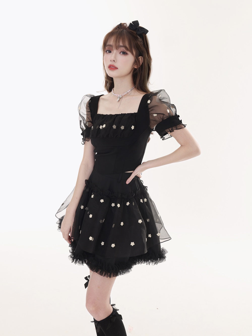 Fairy See-Throoth Puff-Sleeves Flower Lace Blouse Skirt