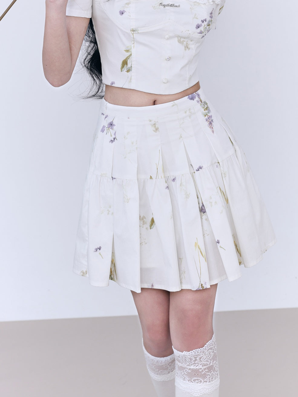 Lace Flower Natural Frill Girly PLEATS BLOUSE &amp; SHORT-SKIRT