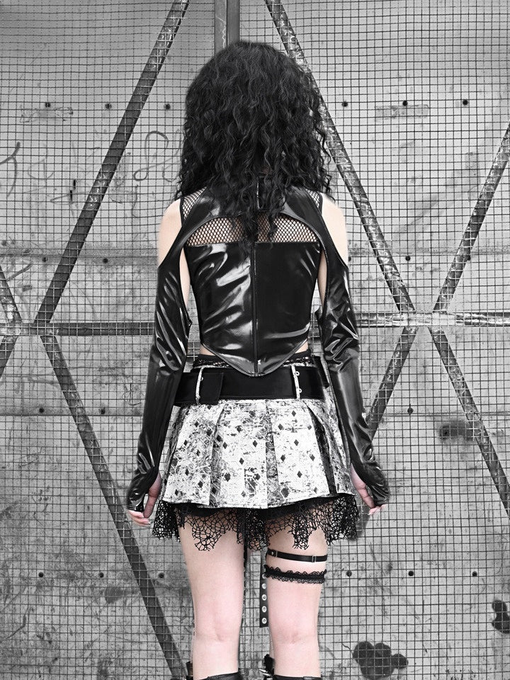 Gothic Studs Belt Backpack – ARCANA ARCHIVE