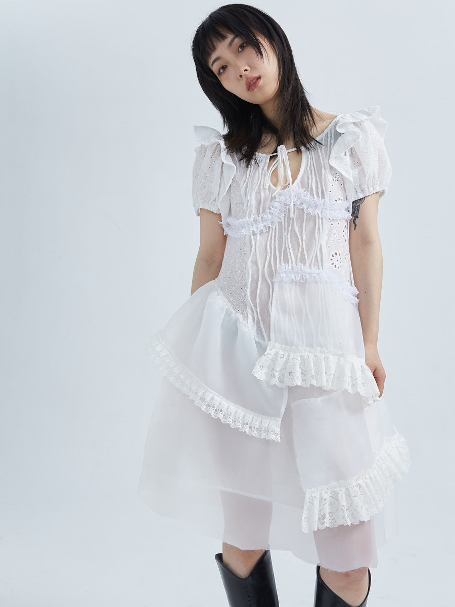 IRREGULAR EMBROIDERY LACE PUFF-SLEEVES ONE-PIECE