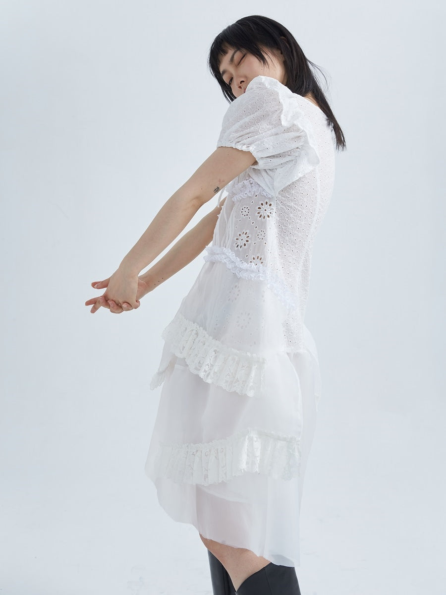 IRREGULAR EMBROIDERY LACE PUFF-SLEEVES ONE-PIECE