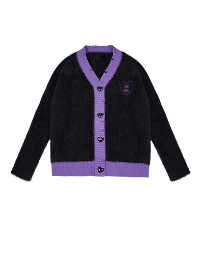 Cardigan à cœur de tricot et configuration en une seule pièce