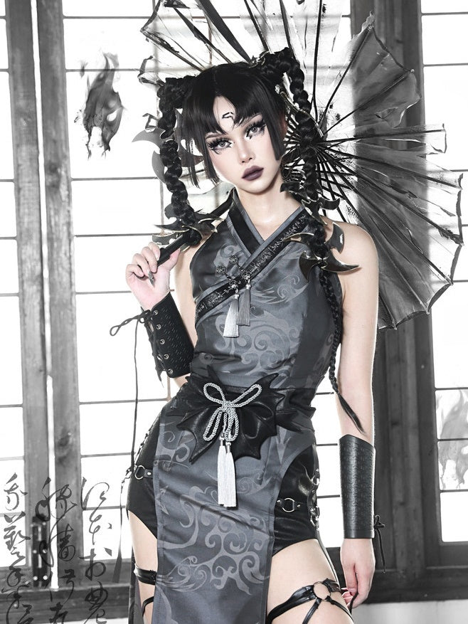 Gothic Cosplay Slit Wildleder China Ein-Stück