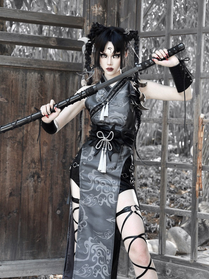 Gothic Cosplay Slit Wildleder China Ein-Stück