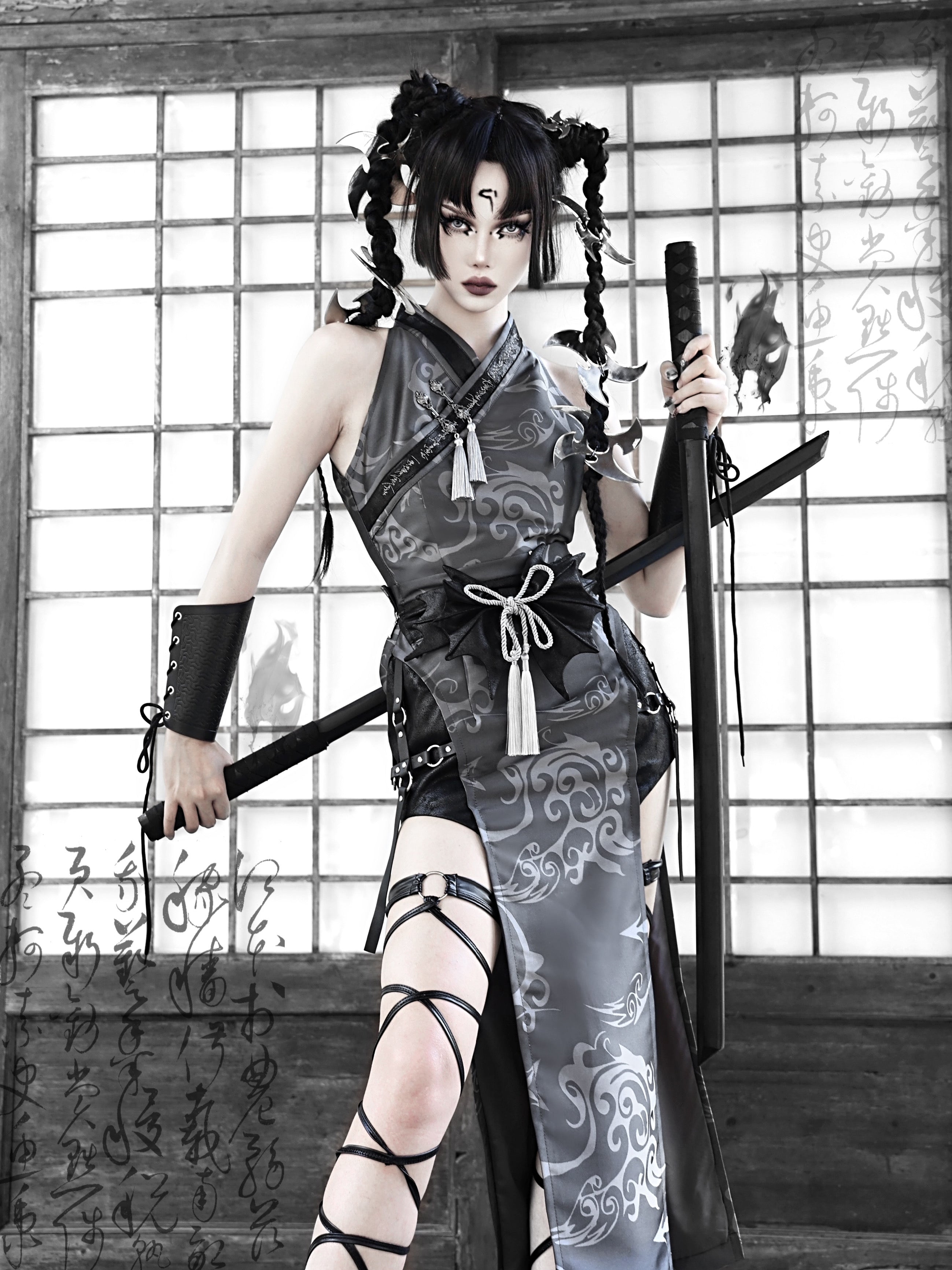 Gothic Cosplay Slit Wildleder China Ein-Stück