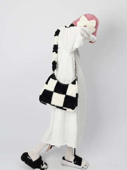 Checkerboard Plaid Chain Shoulder Fur Bag