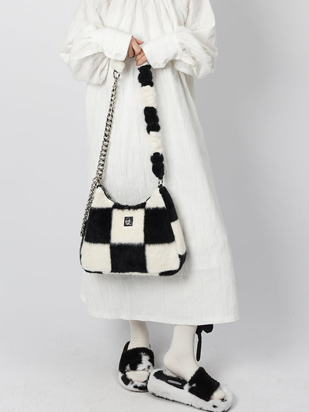 Checkerboard Plaid Chain Shoulder Fur Bag