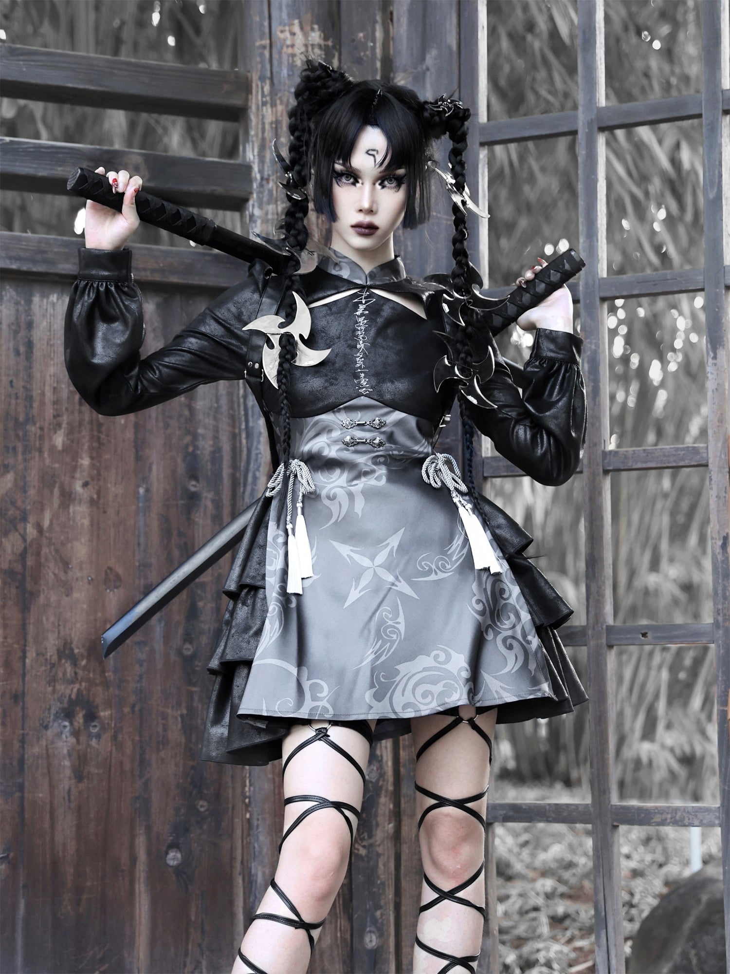 Gothic Cosplay Wildleder China Ein-Stück