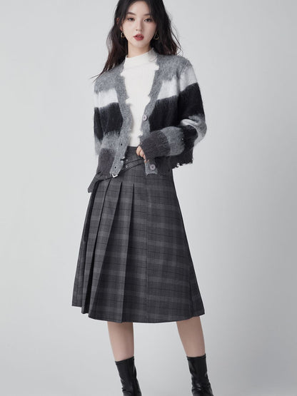 COLLAGE-STYLE PLEATS LONG PLAID SKIRT