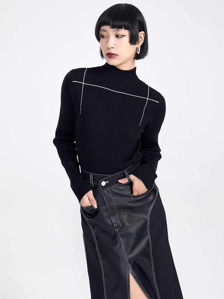 Simple High-Neck Monotone LINE KNIT